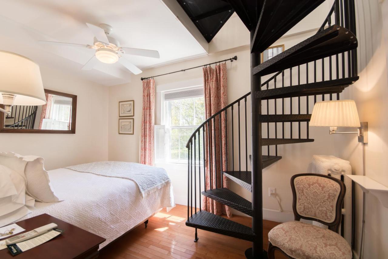 Marshall Slocum Inn Newport Bagian luar foto